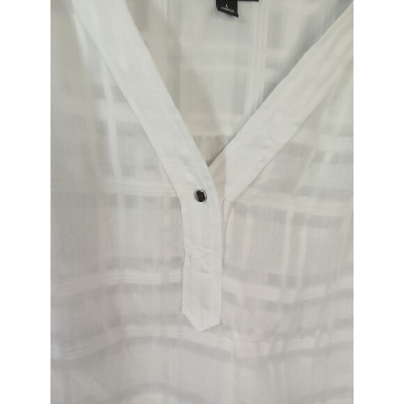 Alfani Women Lg White Short Sleeve V Neck Sheer Blouse - Picture 3 of 11